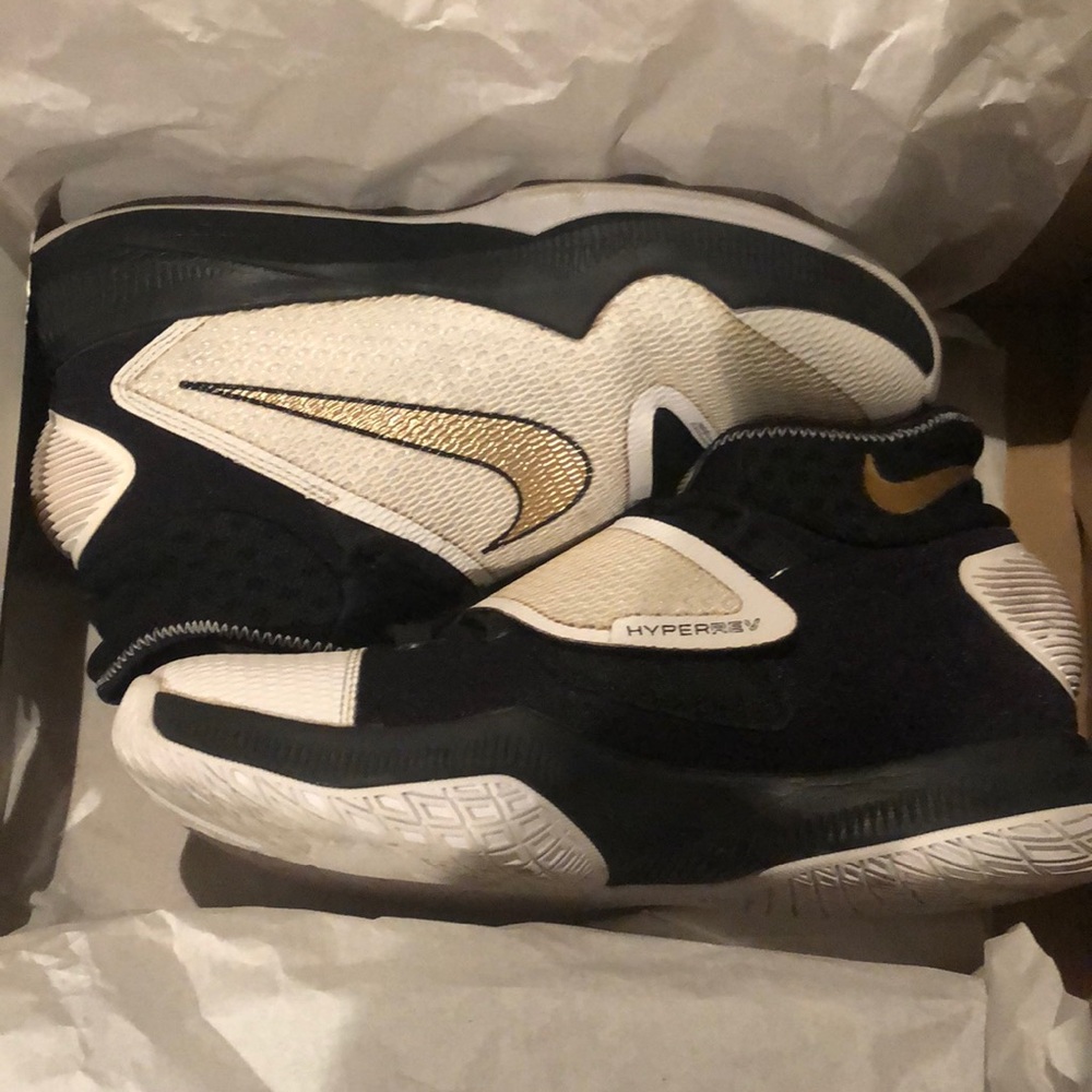 Nike Men’s Zoom Hyperrev 2016 Black/Gold/White